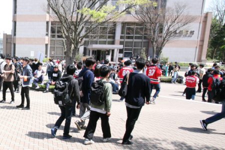 題目：作為禮貌策略的直呼其名—針對台日大學生的對照研究題目: